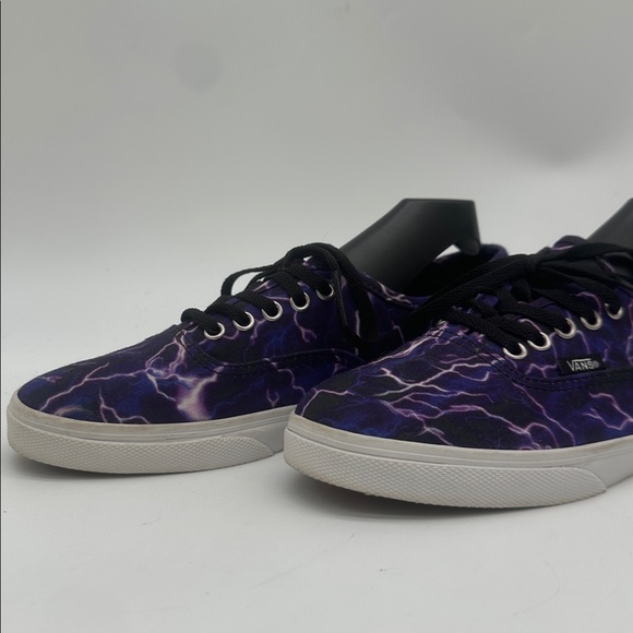 VANS Authentic LoPro Digi Lightning Purple Black White Women's Size 7.0 Men 5.5 - Picture 9 of 16